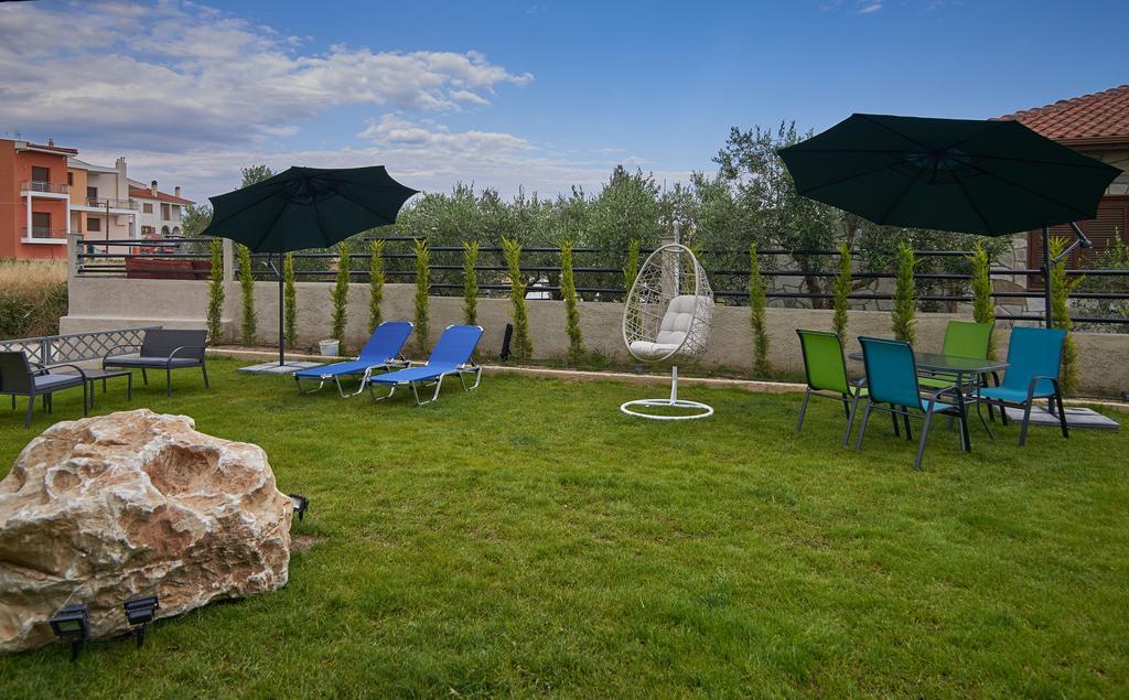Grey House Apartments Nikiti  Zewnętrze zdjęcie